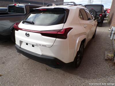 2025 Lexus UX 300h   - Photo 5 - Woodbridge, ON L4L 8L6