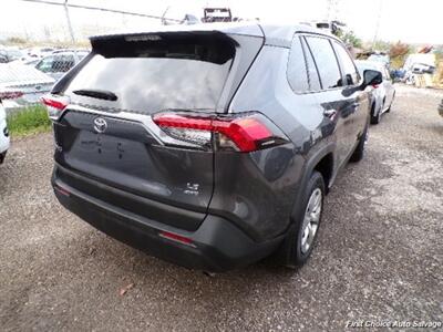 2023 Toyota RAV4 LE   - Photo 4 - Woodbridge, ON L4L 8L6