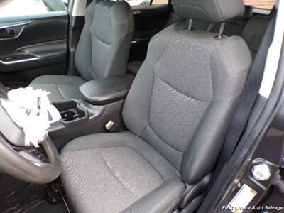 2023 Toyota RAV4 LE   - Photo 9 - Woodbridge, ON L4L 8L6