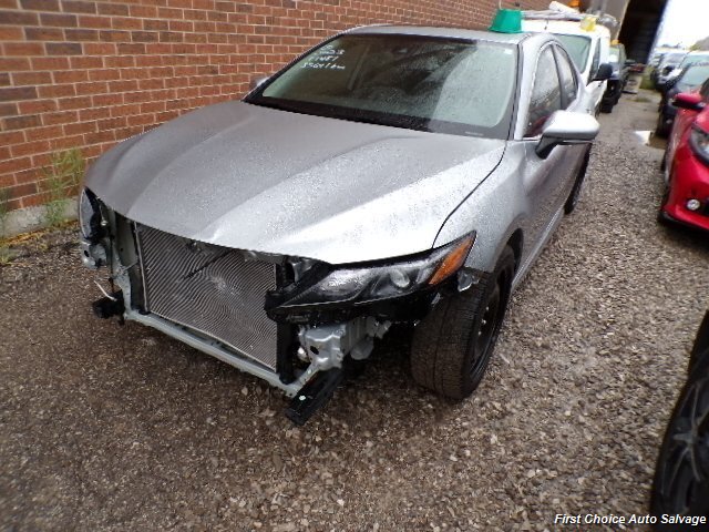 2023 Toyota Camry SE   - Photo 1 - Woodbridge, ON L4L 8L6