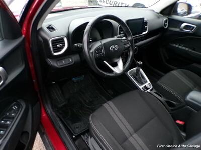 2024 Hyundai VENUE SEL - Photo 8 - Woodbridge, ON L4L 8L6