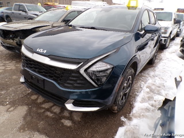 2023 Kia Sportage LX   - Photo 1 - Woodbridge, ON L4L 8L6