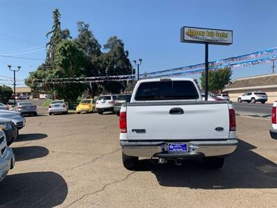 2001 Ford F-250 XLT   - Photo 8 - Porterville, CA 93257