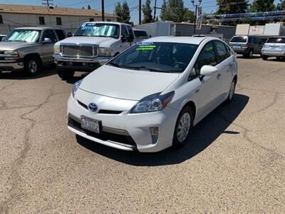 2012 Toyota Prius Plug-in Hybrid   - Photo 11 - Porterville, CA 93257