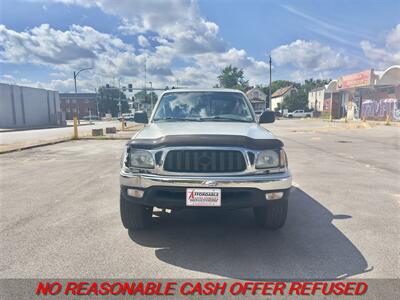 2004 Toyota Tacoma PreRunner V6   - Photo 2 - St. Louis, MO 63116