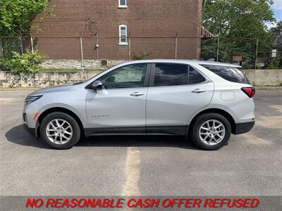 2022 Chevrolet Equinox LT   - Photo 2 - St. Louis, MO 63116