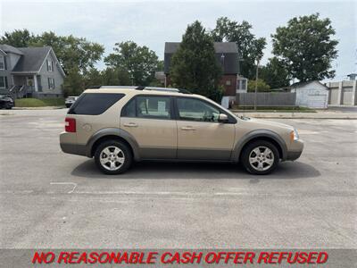 2007 Ford Freestyle SEL   - Photo 3 - St. Louis, MO 63116