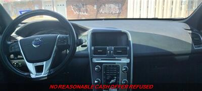 2014 Volvo XC60 T6 R-Design   - Photo 8 - St. Louis, MO 63116