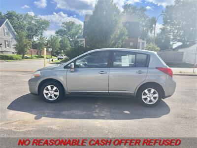 2008 Nissan Versa 1.8 SL   - Photo 5 - St. Louis, MO 63116