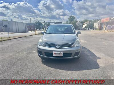 2008 Nissan Versa 1.8 SL   - Photo 2 - St. Louis, MO 63116