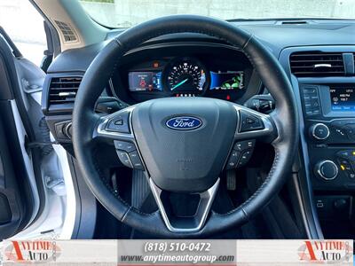 2018 Ford Fusion Hybrid SE   - Photo 21 - Sherman Oaks, CA 91403-1701