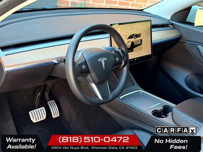 2022 Tesla Model Y Performance   - Photo 13 - Sherman Oaks, CA 91403-1701