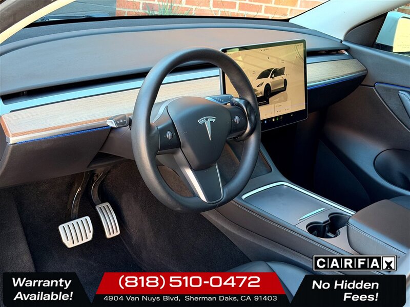 2022 Tesla Model Y Performance   - Photo 13 - Sherman Oaks, CA 91403-1701