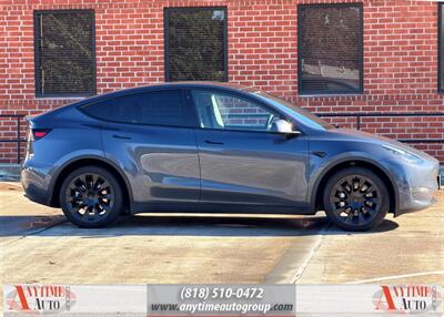 2023 Tesla Model Y Long Range   - Photo 8 - Sherman Oaks, CA 91403-1701