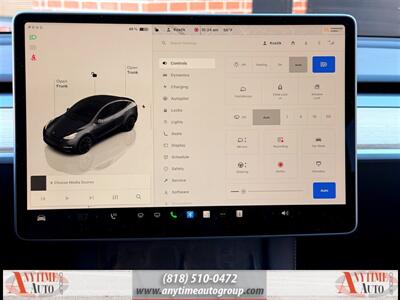 2023 Tesla Model Y Long Range   - Photo 15 - Sherman Oaks, CA 91403-1701