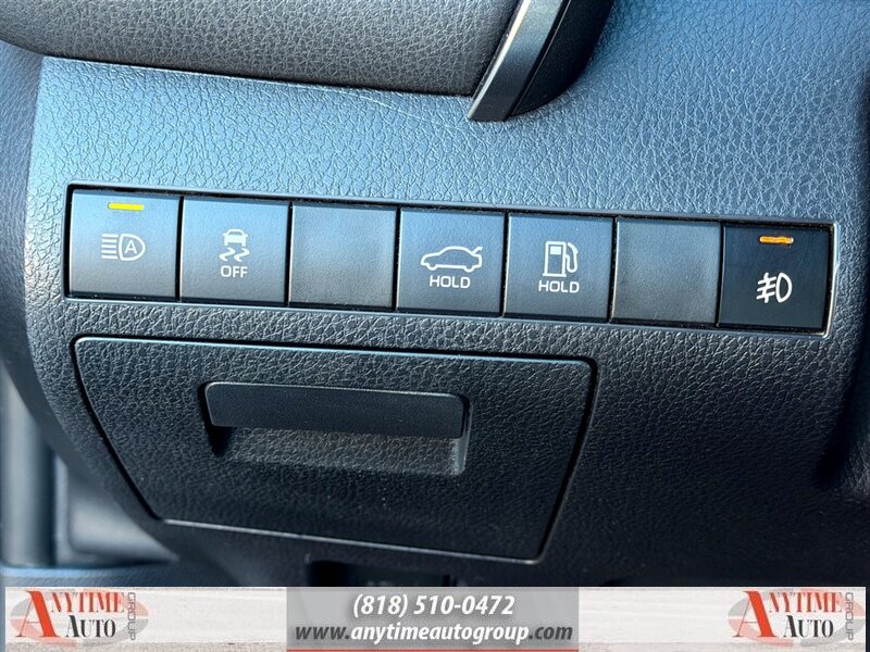 2022 Toyota Camry SE - Photo 23 - Sherman Oaks, CA 91403-1701