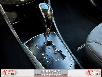 2013 Hyundai ACCENT SE   - Photo 19 - Sherman Oaks, CA 91403-1701