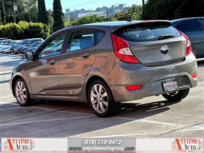 2013 Hyundai ACCENT SE   - Photo 6 - Sherman Oaks, CA 91403-1701