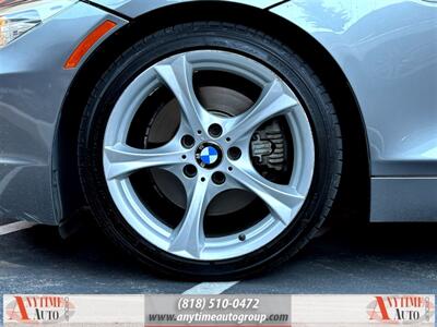 2011 BMW Z4 sDrive30i   - Photo 22 - Sherman Oaks, CA 91403-1701