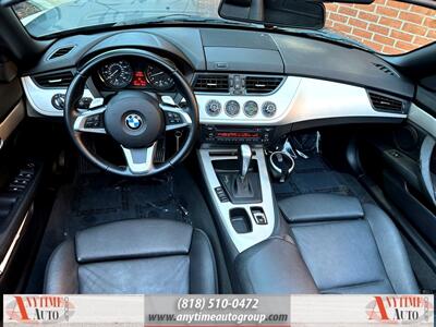 2011 BMW Z4 sDrive30i   - Photo 11 - Sherman Oaks, CA 91403-1701