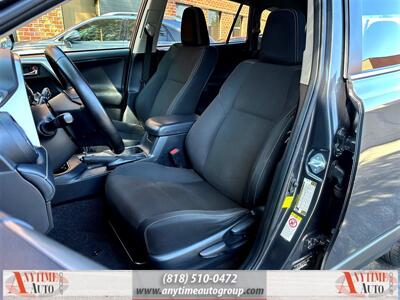 2018 Toyota RAV4 XLE   - Photo 13 - Sherman Oaks, CA 91403-1701