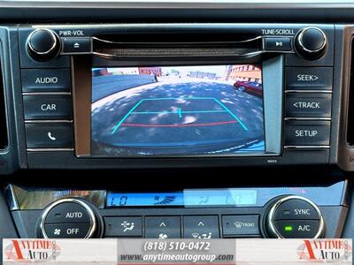 2018 Toyota RAV4 XLE   - Photo 18 - Sherman Oaks, CA 91403-1701