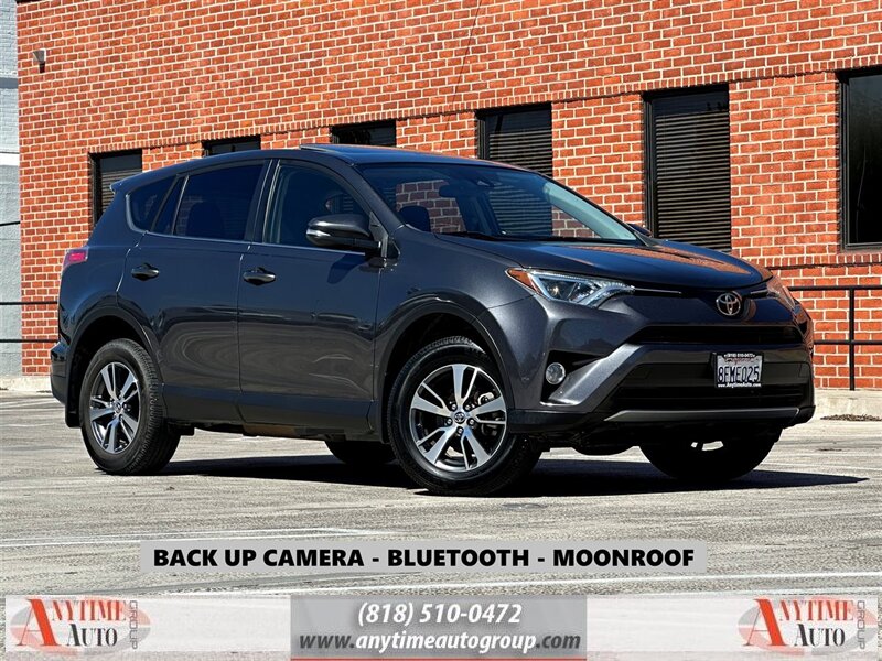 2018 Toyota RAV4 XLE   - Photo 1 - Sherman Oaks, CA 91403-1701