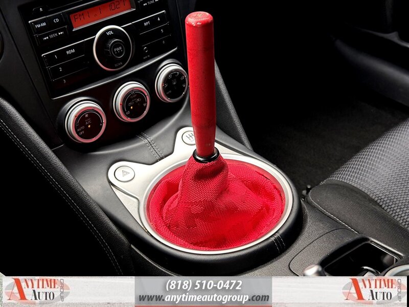 2014 Nissan 370Z - Photo 13 - Sherman Oaks, CA 91403-1701