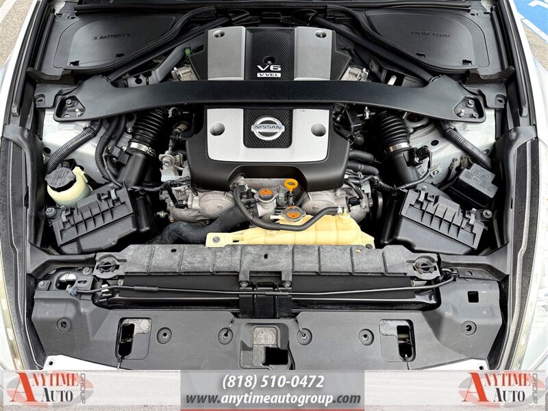 2014 Nissan 370Z - Photo 17 - Sherman Oaks, CA 91403-1701