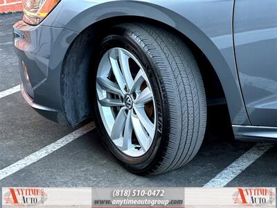2020 Volkswagen Passat 2.0T SE   - Photo 30 - Sherman Oaks, CA 91403-1701