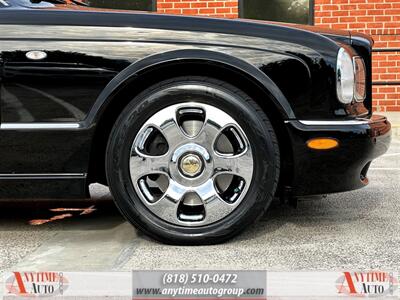 2001 Bentley Arnage Red Label   - Photo 12 - Sherman Oaks, CA 91403-1701