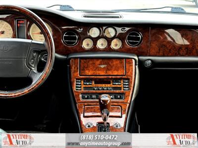 2001 Bentley Arnage Red Label   - Photo 15 - Sherman Oaks, CA 91403-1701