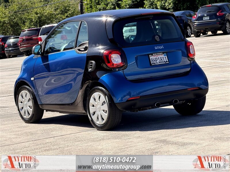 2016 Smart fortwo Passion - Photo 5 - Sherman Oaks, CA 91403-1701