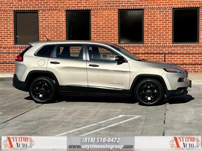 2015 Jeep Cherokee Sport   - Photo 8 - Sherman Oaks, CA 91403-1701