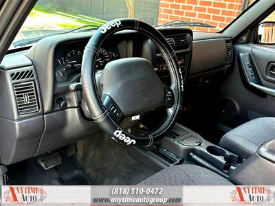 2000 Jeep Cherokee Classic  4x4 - Photo 15 - Sherman Oaks, CA 91403-1701