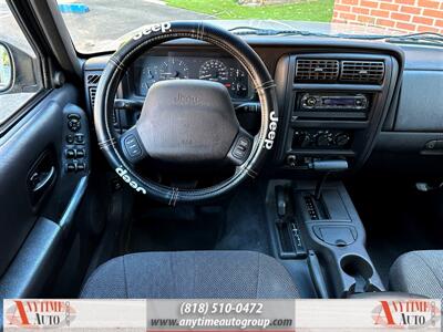 2000 Jeep Cherokee Classic  4x4 - Photo 12 - Sherman Oaks, CA 91403-1701