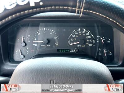 2000 Jeep Cherokee Classic  4x4 - Photo 17 - Sherman Oaks, CA 91403-1701