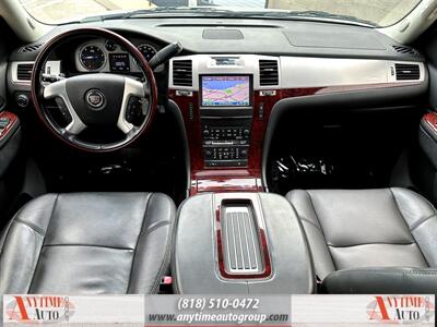 2013 Cadillac Escalade ESV Premium   - Photo 14 - Sherman Oaks, CA 91403-1701