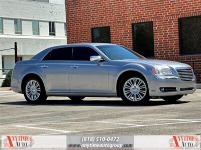 2014 Chrysler 300C   - Photo 1 - Sherman Oaks, CA 91403-1701