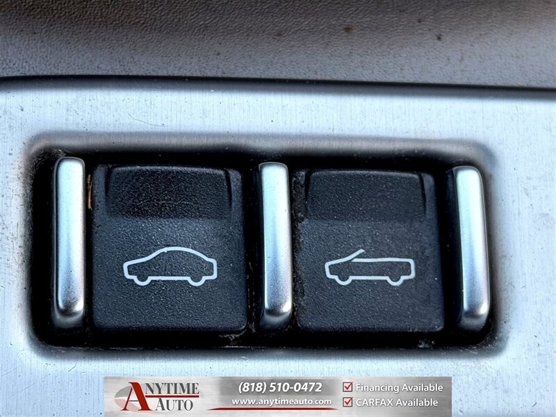 2008 Volvo C70 T5   - Photo 21 - Sherman Oaks, CA 91403-1701