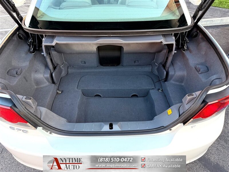 2008 Volvo C70 T5   - Photo 24 - Sherman Oaks, CA 91403-1701