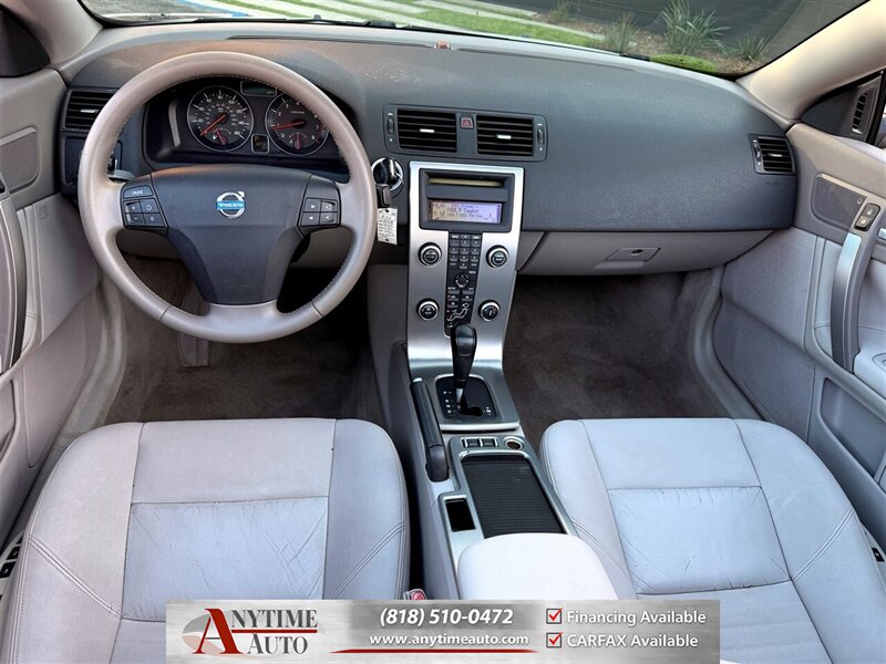 2008 Volvo C70 T5   - Photo 13 - Sherman Oaks, CA 91403-1701