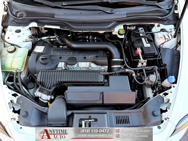 2008 Volvo C70 T5   - Photo 25 - Sherman Oaks, CA 91403-1701