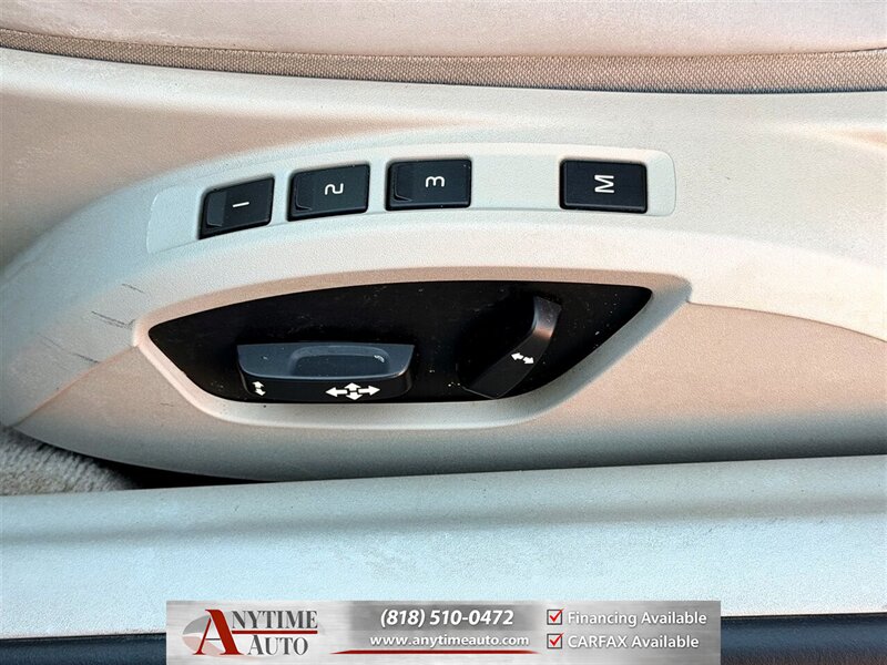 2008 Volvo C70 T5   - Photo 23 - Sherman Oaks, CA 91403-1701