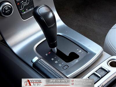 2008 Volvo C70 T5   - Photo 20 - Sherman Oaks, CA 91403-1701