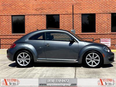 2013 Volkswagen Beetle-Classic 2.5L   - Photo 8 - Sherman Oaks, CA 91403-1701