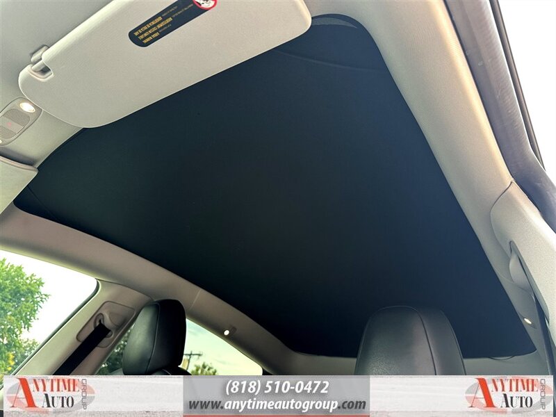 2021 Tesla Model Y Long Range - Photo 24 - Sherman Oaks, CA 91403-1701