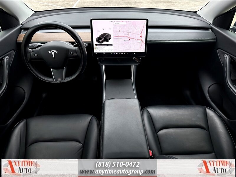 2021 Tesla Model Y Long Range - Photo 10 - Sherman Oaks, CA 91403-1701