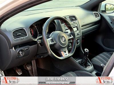 2011 Volkswagen GTI   - Photo 13 - Sherman Oaks, CA 91403-1701