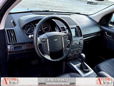 2014 Land Rover LR2   - Photo 14 - Sherman Oaks, CA 91403-1701